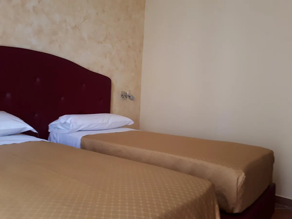 Clodio Rooms Рим Отель типа 